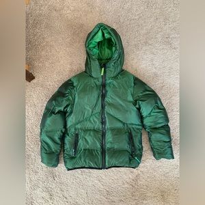 Kids Snow Jacket, Size Small (6-7)